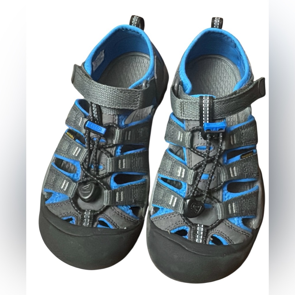 Sz 3 BIG KIDS KEEN NEWPORT H2 WATERPROOF SANDALS